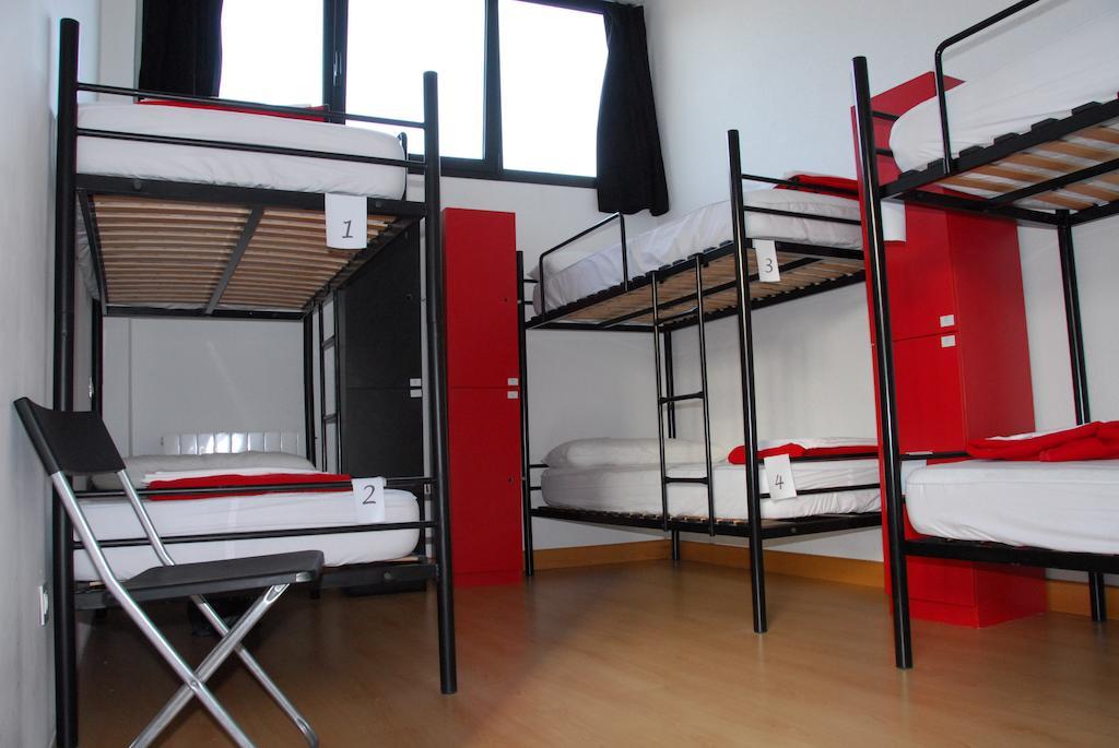 Bilbao Akelarre Hostel Екстериор снимка