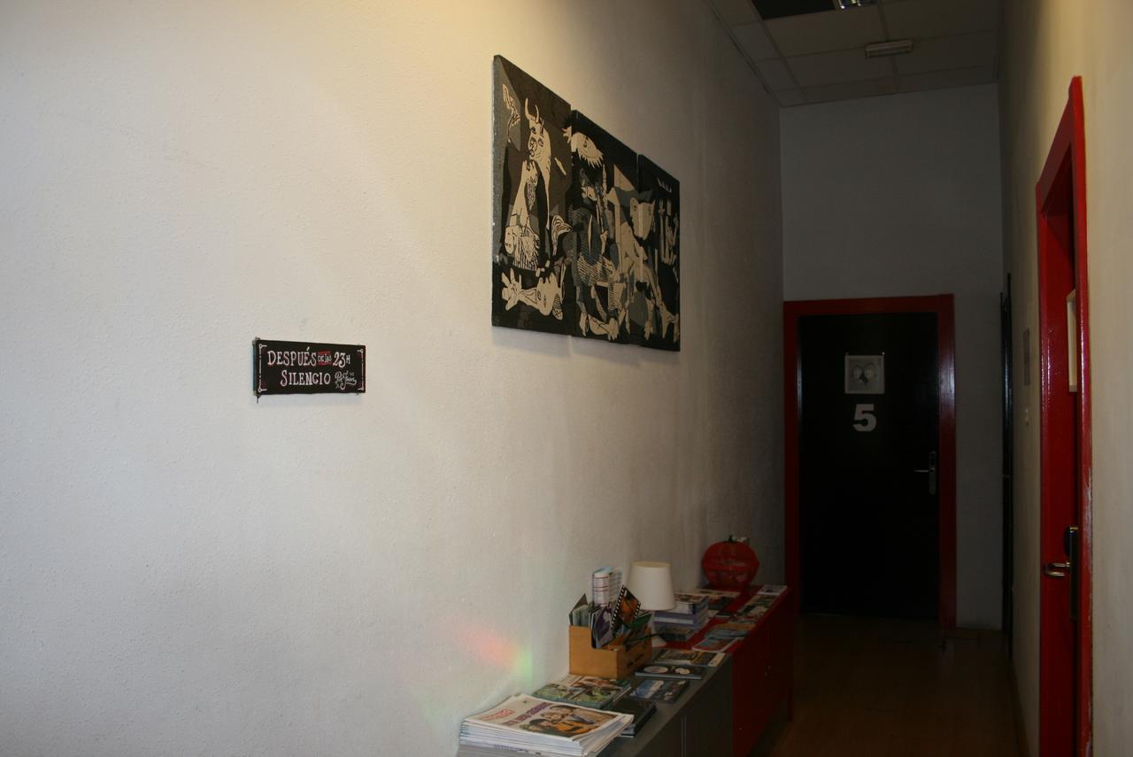 Bilbao Akelarre Hostel Екстериор снимка