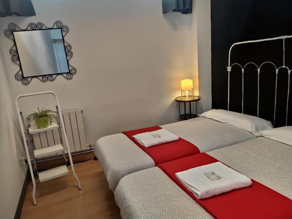 Bilbao Akelarre Hostel Екстериор снимка